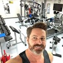  ,   Raph Tom, 55 ,   c 