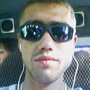  ,   Viktor, 42 ,   