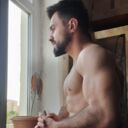  ,   Elyar, 24 ,   ,   