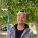  Abbots Langley,   Aziz, 20 ,     , c 