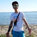  ,   Pluto, 32 ,   ,   