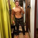  ,   Ivan, 32 ,  