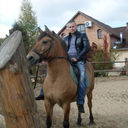  ,   Maks, 46 ,   ,   , c 