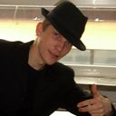  ,   Marek, 32 ,  