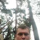  ,   Viktor, 37 ,  