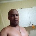  ,   Yuset, 42 ,   ,   