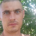  ,   Maxim, 38 ,   