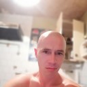  ,   Sasha, 41 ,   