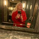  ,   Julia, 53 ,   ,   