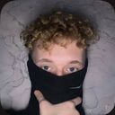  ,   Artur, 20 ,   , c , 