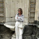  -,   Eva, 39 ,   ,   