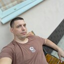  -,   Roman, 38 ,     , c 