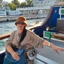  ,   Elena, 64 ,   c 