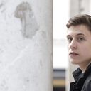  ,   Loic_Nottet, 28 ,   ,   , c 