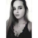  ,   Anna, 24 ,  