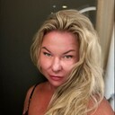  ,   Elle, 46 ,     , c 