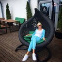  ,   Lyly, 49 ,     , c 