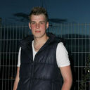  ,   Levon, 32 ,   
