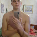  ,   Den, 32 ,   