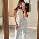  -,   Ledi, 24 ,   ,   