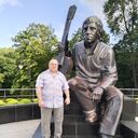  ,   Viktor, 64 ,     , c , 
