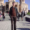  ,   Hayk, 33 ,   