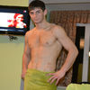  ,   Oskar, 34 ,   