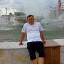  ,   Temuri, 49 ,  