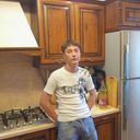  ,   Nik, 41 ,   