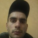 ,   Artur, 33 ,   