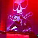  ,   Ilja, 40 ,   ,   , c , 