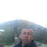  ,  Ruslan, 44