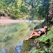  ,   Mila, 43 ,   ,   