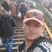  ,  Sergej, 39