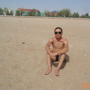  ,   Oleg, 32 ,   