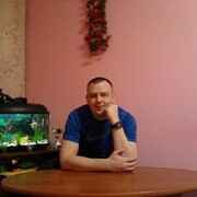  ,   Laimis, 42 ,   ,   