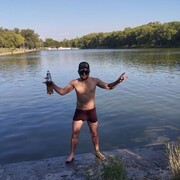  ,   Artyom, 23 ,   ,   