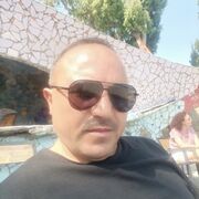  ,   Ali, 44 ,   ,   