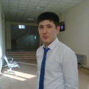  ,   Macho, 33 ,   