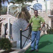  ,   Raied, 38 ,     , c 
