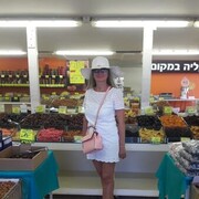  ,   Sviatlana, 51 ,   c , 