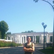  ,   Viktor, 32 ,   ,   , c 