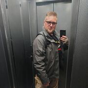 ,   Artem, 34 ,   ,   , c 