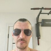  ,   Oleg, 39 ,   