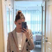 Знакомства Москва, Катя