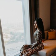  ,   Rose, 27 ,   ,   