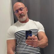  Frankfurt am Main,   William Mark, 62 ,   ,   