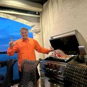  ,   David Smirno, 58 ,   ,   , c , 