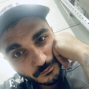  ,   Levon, 31 ,   ,   