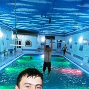  ,  Abdullox, 27